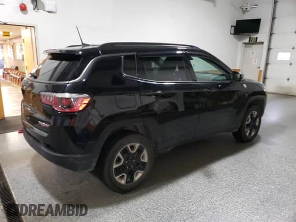 2018 Jeep Compass Trailhawk z VIN 3C4NJDDB6JT350761, wystawiony jako Copart lot #80535565 z przebiegiem 85 147 mil mil oraz Czysty tytuł • Clean title. Historia ofert i sprzedaży dostępna na DreamBid. Obrazek 3.