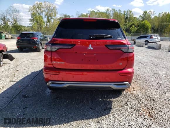 2025 Mitsubishi Outlander SE с VIN JA4J4VA8XSZ016757, выставлен на аукционе Copart как лот 84416195 с пробегом 2 636 миль миль и Списание • Salvage title. История ставок и продаж доступна на DreamBid. Изображение 6.
