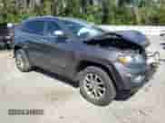 2014 Jeep Grand Cherokee Limited z VIN 1C4RJEBGXEC547813, wystawiony jako Copart lot #81999885 z przebiegiem 120 403 mil mil oraz Szkoda całkowita • Salvage title. Historia ofert i sprzedaży dostępna na DreamBid. Obrazek 4.