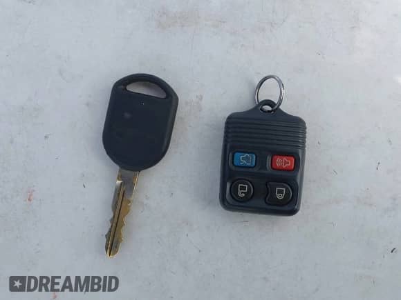 2004 Ford Explorer XLS with VIN 1FMZU62EX4UC29111, listed as a IAAI auction lot 43422925 with 196,116 mi miles and . Bid and sale history available at DreamBid. Image 11.