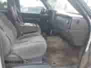 2006 Chevrolet Silverado 1500HD LT1 с VIN 1GCGK13U46F135775, выставлен на аукционе IAAI как лот 42184927 с пробегом 293 748 миль миль и . История ставок и продаж доступна на DreamBid. Изображение 5.