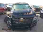 2012 Chevrolet Suburban LTZ z VIN 1GNSKKE75CR133445, wystawiony jako IAAI lot #41590306 z przebiegiem 203 592 mil mil oraz . Historia ofert i sprzedaży dostępna na DreamBid. Obrazek 10.