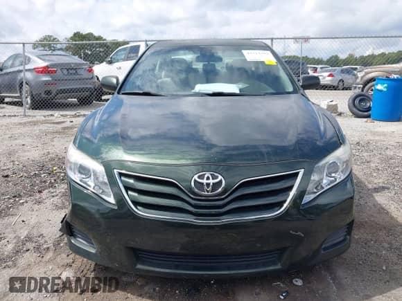 2010 Toyota Camry z VIN 4T1BF3EK9AU538432, wystawiony jako IAAI lot #43313393 z przebiegiem 208 220 mil mil oraz . Historia ofert i sprzedaży dostępna na DreamBid. Obrazek 13.