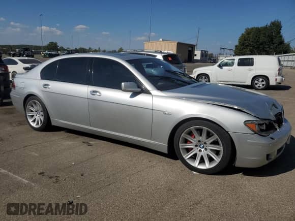 2006 BMW 7 Series 750Li с VIN WBAHN83586DT31997, выставлен на аукционе Copart как лот 85123185 с пробегом 136 828 миль миль и Списание • Salvage title. История ставок и продаж доступна на DreamBid. Изображение 4.