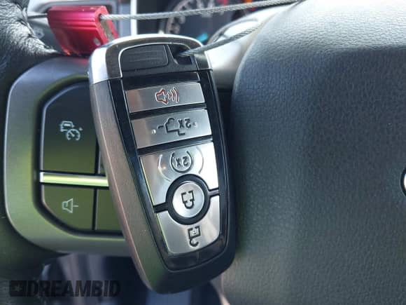 2021 Ford F-150 XL с VIN 1FTFW1EDXMFB40151, выставлен на аукционе IAAI как лот 42992134 с пробегом 36 596 миль миль и . История ставок и продаж доступна на DreamBid. Изображение 11.