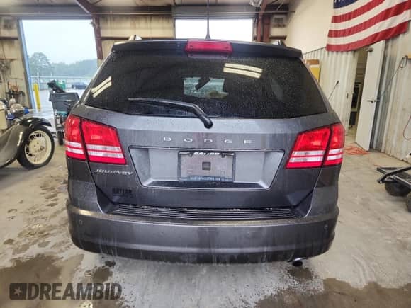 2020 Dodge Journey SE Value with VIN 3C4PDCAB2LT261903, listed as a Copart auction lot 70824805 with 141,964 mi miles and Salvage title. Bid and sale history available at DreamBid. Image 6.