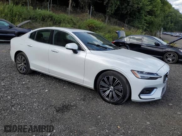 2022 Volvo S60 Inscription с VIN 7JRL12TL5NG172679, выставлен на аукционе Copart как лот 70293175 с пробегом 45 747 миль миль и Списание • Salvage title. История ставок и продаж доступна на DreamBid. Изображение 4.