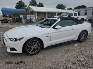 2016 Ford Mustang GT Premium с VIN 1FATP8FF0G5209048, выставлен на аукционе Copart как лот 55021455 с пробегом 61 503 миль миль и Списание • Salvage title. История ставок и продаж доступна на DreamBid. Изображение 1.