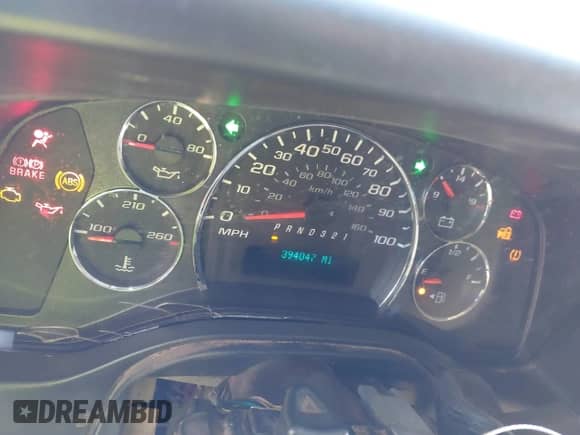 2008 Chevrolet City Express Cargo z VIN 1GCGG29K581113541, wystawiony jako IAAI lot #41686973 z przebiegiem 394 047 mil mil oraz . Historia ofert i sprzedaży dostępna na DreamBid. Obrazek 7.