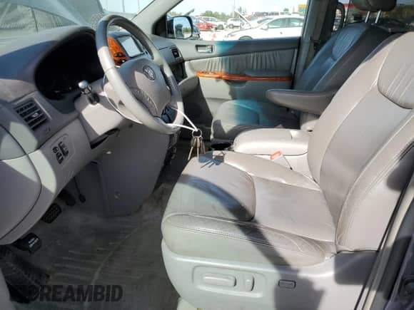 2010 Toyota Sienna XLE с VIN 5TDYK4CC9AS302637, выставлен на аукционе Copart как лот 87415075 с пробегом 229 182 миль миль и Чистый • Clean title. История ставок и продаж доступна на DreamBid. Изображение 7.