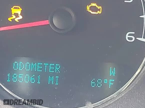 2014 Chevrolet Tahoe LS with VIN 1GNSKAE01ER160917, listed as a IAAI auction lot 42126916 with 185,061 mi miles and . Bid and sale history available at DreamBid. Image 15.