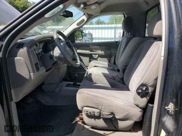 2005 Dodge 1500 SLT с VIN 1D7HU16DX5J650307, выставлен на аукционе Copart как лот 71852515 с пробегом 157 927 миль миль и Списание • Salvage title. История ставок и продаж доступна на DreamBid. Изображение 7.