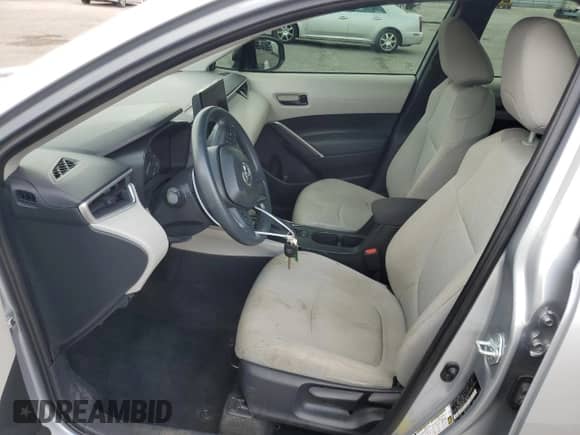 2024 Toyota Corolla Cross L z VIN 7MUAAAAGXRV083889, wystawiony jako Copart lot #69090035 z przebiegiem 20 678 mil mil oraz Szkoda całkowita • Salvage title. Historia ofert i sprzedaży dostępna na DreamBid. Obrazek 7.