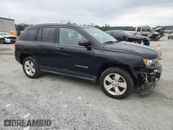2014 Jeep Compass Sport с VIN 1C4NJCBA7ED515572, выставлен на аукционе Copart как лот 68657185 с пробегом 158 857 миль миль и Списание • Salvage title. История ставок и продаж доступна на DreamBid. Изображение 4.