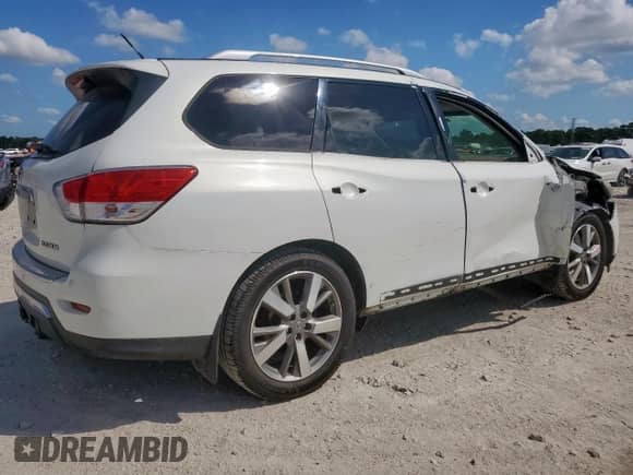 2014 Nissan Pathfinder SL with VIN 5N1AR2MN9EC732009, listed as a Copart auction lot 81616175 with 148,718 mi miles and Salvage title. Bid and sale history available at DreamBid. Image 3.