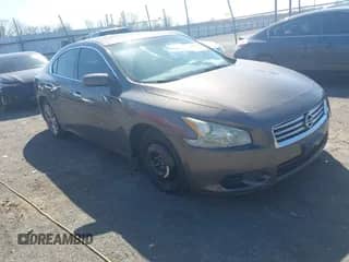 2013 Nissan Maxima SV z VIN 1N4AA5AP0DC808692, wystawiony jako IAAI lot #41748284 z przebiegiem 123 479 mil mil oraz . Historia ofert i sprzedaży dostępna na DreamBid. Obrazek 1.