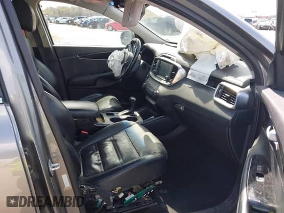 2017 Kia Sorento SX z VIN 5XYPKDA59HG255455, wystawiony jako IAAI lot #41884480 z przebiegiem 111 407 mil mil oraz . Historia ofert i sprzedaży dostępna na DreamBid. Obrazek 5.