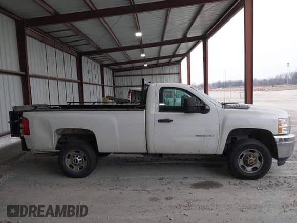2013 Chevrolet Silverado 2500HD Work Truck with VIN 1GC0CVCG4DF152332, listed as a IAAI auction lot 41439772 with 252,709 mi miles and . Bid and sale history available at DreamBid. Image 13.