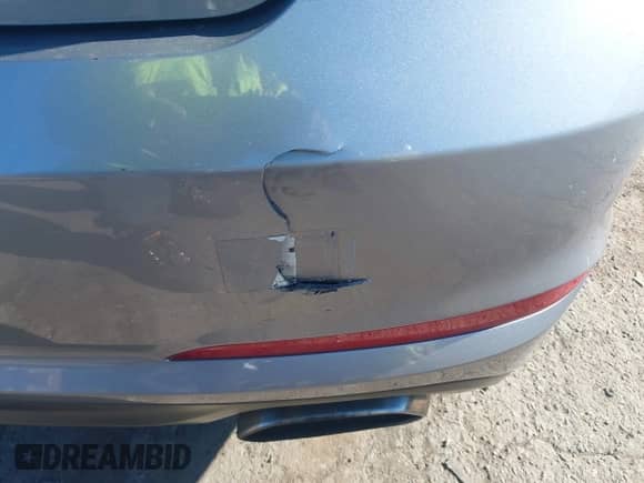 2016 Hyundai Sonata SE with VIN 5NPE24AF6GH285892, listed as a IAAI auction lot 43468252 with 150,467 mi miles and . Bid and sale history available at DreamBid. Image 6.