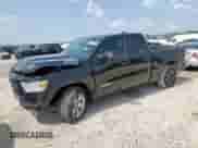 2023 Ram 1500 Big Horn z VIN 1C6RREBG5PN604331, wystawiony jako Copart lot #63481885 z przebiegiem 29 121 mil mil oraz Szkoda całkowita • Salvage title. Historia ofert i sprzedaży dostępna na DreamBid. Obrazek 1.