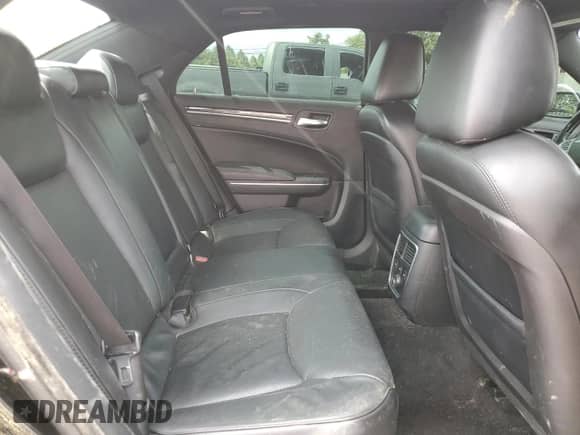 2012 Chrysler 300 C с VIN 2C3CCAKT0CH143424, выставлен на аукционе Copart как лот 60441245 с пробегом 172 579 миль миль и Списание • Salvage title. История ставок и продаж доступна на DreamBid. Изображение 10.