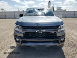 2022 Chevrolet Colorado 4WD Z71 z VIN 1GCGTDENXN1302494, wystawiony jako Copart lot #71361025 z przebiegiem 47 883 mil mil oraz Szkoda całkowita • Salvage title. Historia ofert i sprzedaży dostępna na DreamBid. Obrazek 5.