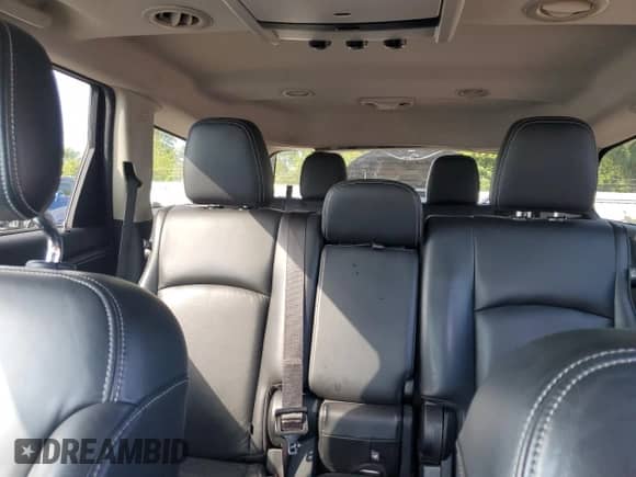 2015 Dodge Journey R/T с VIN 3C4PDDFG4FT725840, выставлен на аукционе Copart как лот 71419265 с пробегом 144 862 миль миль и Списание • Salvage title. История ставок и продаж доступна на DreamBid. Изображение 10.