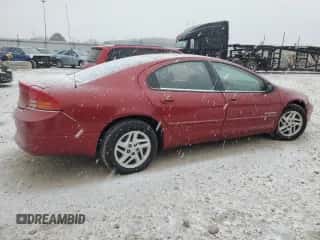 2000 Dodge Intrepid z VIN 2B3HD46R5YH352875, wystawiony jako Copart lot #83482874 z przebiegiem 73 997 mil mil oraz Czysty tytuł • Clean title. Historia ofert i sprzedaży dostępna na DreamBid. Obrazek 3.