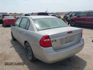 2008 Chevrolet Malibu Classic LS 2FL с VIN 1G1ZS58NX8F103572, выставлен на аукционе IAAI как лот 42057436 с пробегом 261 620 миль миль и . История ставок и продаж доступна на DreamBid. Изображение 3.