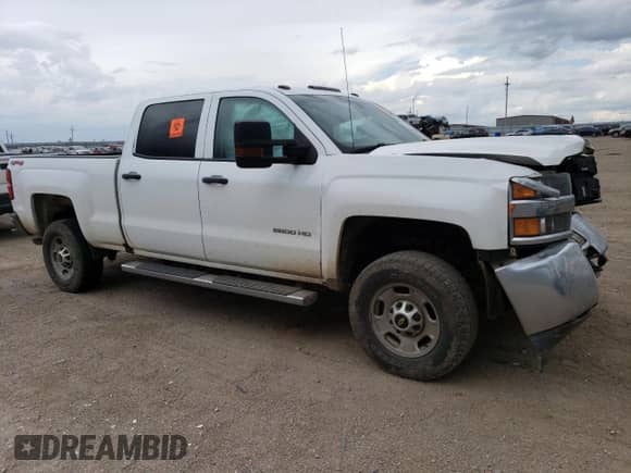 2019 Chevrolet Silverado 2500HD Work Truck z VIN 1GC1KREG9KF149015, wystawiony jako Copart lot #69301074 z przebiegiem 190 327 mil mil oraz Szkoda całkowita • Salvage title. Historia ofert i sprzedaży dostępna na DreamBid. Obrazek 4.