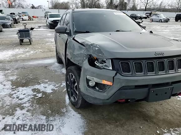 2021 Jeep Compass Trailhawk with VIN 3C4NJDDB8MT553610, listed as a Copart auction lot 45709735 with 96,602 mi miles and Salvage title. Bid and sale history available at DreamBid. Image 12.