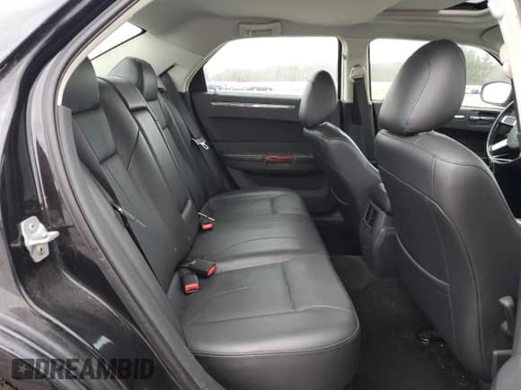 2008 Chrysler 300 Limited с VIN 2C3KK33G88H218129, выставлен на аукционе Copart как лот 43768125 с пробегом Не указан миль и Списание • Salvage title. История ставок и продаж доступна на DreamBid. Изображение 10.