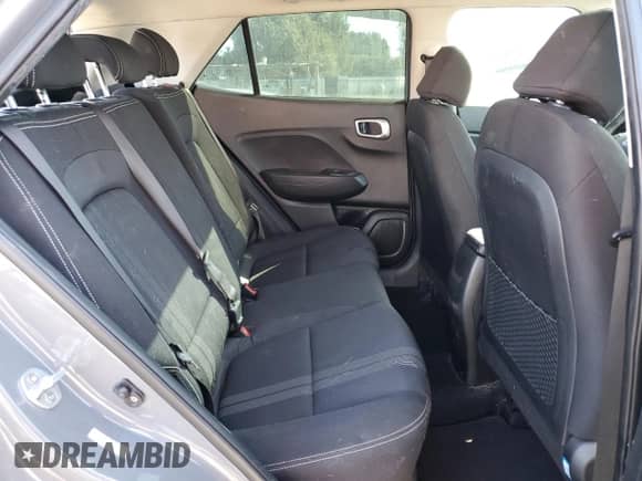 2020 Hyundai Venue SEL z VIN KMHRC8A3XLU028130, wystawiony jako Copart lot #71431065 z przebiegiem 67 023 mil mil oraz Szkoda całkowita • Salvage title. Historia ofert i sprzedaży dostępna na DreamBid. Obrazek 11.
