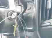 2017 Chevrolet Silverado 1500 Custom z VIN 1GCVKPEH2HZ300623, wystawiony jako IAAI lot #42918292 z przebiegiem 122 650 mil mil oraz . Historia ofert i sprzedaży dostępna na DreamBid. Obrazek 11.