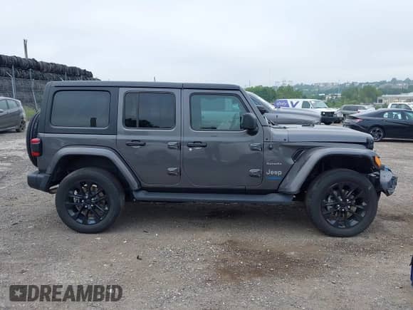 2022 Jeep Wrangler Unlimited Sahara с VIN 1C4JJXP6XNW186817, выставлен на аукционе IAAI как лот 42951113 с пробегом 35 268 миль миль и . История ставок и продаж доступна на DreamBid. Изображение 14.