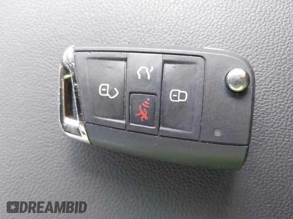 2024 Volkswagen Tiguan S с VIN 3VVRB7AX5RM120314, выставлен на аукционе IAAI как лот 42016531 с пробегом 11 373 миль миль и . История ставок и продаж доступна на DreamBid. Изображение 11.