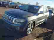 2012 Jeep Grand Cherokee Overland Summit z VIN 1C4RJFCT4CC214957, wystawiony jako IAAI lot #43468380 z przebiegiem 137 539 mil mil oraz . Historia ofert i sprzedaży dostępna na DreamBid. Obrazek 17.