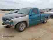 2002 Chevrolet Silverado 1500 z VIN 1GCEC14W22Z220823, wystawiony jako Copart lot #65223415 z przebiegiem 263 709 mil mil oraz Szkoda całkowita • Salvage title. Historia ofert i sprzedaży dostępna na DreamBid. Obrazek 1.