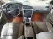 2009 Volvo S60 2.5T с VIN YV1RS592092730618, выставлен на аукционе Copart как лот 69346085 с пробегом 164 232 миль миль и Списание • Salvage title. История ставок и продаж доступна на DreamBid. Изображение 8.