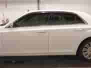 2013 Chrysler 300 C z VIN 2C3CCAKT5DH667072, wystawiony jako IAAI lot #41551843 z przebiegiem 181 649 mil mil oraz . Historia ofert i sprzedaży dostępna na DreamBid. Obrazek 15.