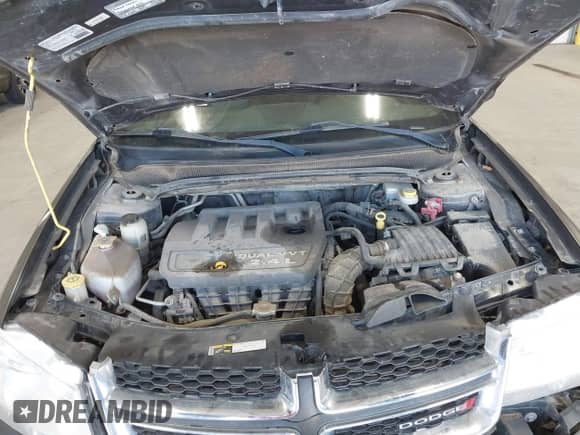 2014 Dodge Avenger SE z VIN 1C3CDZAB0EN196896, wystawiony jako IAAI lot #43338255 z przebiegiem 79 147 mil mil oraz . Historia ofert i sprzedaży dostępna na DreamBid. Obrazek 10.