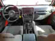 2007 Jeep Wrangler Unlimited X с VIN 1J4GA39107L158043, выставлен на аукционе Copart как лот 80161495 с пробегом 243 074 миль миль и Чистый • Clean title. История ставок и продаж доступна на DreamBid. Изображение 8.