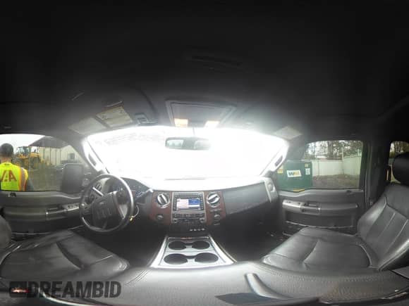 2012 Ford F-250 XL с VIN 1FT7W2BT8CED12171, выставлен на аукционе IAAI как лот 43311386 с пробегом 265 081 миль миль и . История ставок и продаж доступна на DreamBid. Изображение 18.