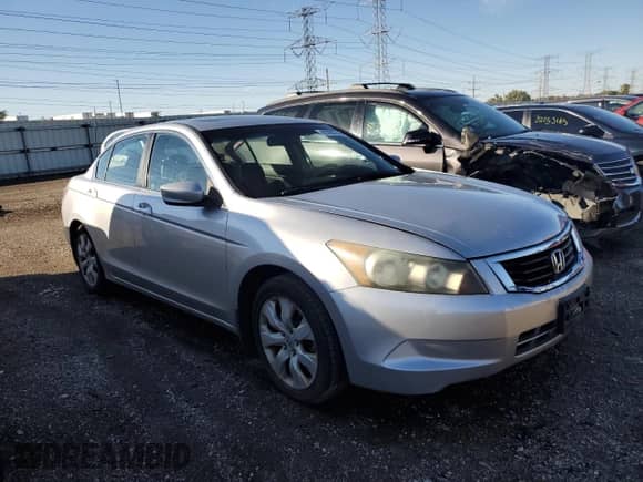 2009 Honda Accord EX-L с VIN 1HGCP26879A093173, выставлен на аукционе Copart как лот 82266735 с пробегом 203 794 миль миль и Чистый • Clean title. История ставок и продаж доступна на DreamBid. Изображение 4.