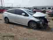 2018 Toyota Prius Plus with VIN JTDKARFP3J3069280, listed as a Copart auction lot 69215105 with 118,987 mi miles and Salvage title. Bid and sale history available at DreamBid. Image 4.