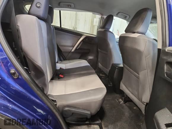 2015 Toyota RAV4 LE z VIN 2T3BFREV5FW376309, wystawiony jako Copart lot #85722225 z przebiegiem 118 370 mil mil oraz Nie do naprawy • Non repairable. Historia ofert i sprzedaży dostępna na DreamBid. Obrazek 11.