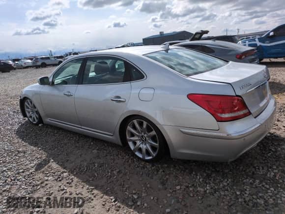 2013 Hyundai Equus Signature с VIN KMHGH4JH5DU058831, выставлен на аукционе Copart как лот 51623045 с пробегом 164 524 миль миль и Списание • Salvage title. История ставок и продаж доступна на DreamBid. Изображение 2.