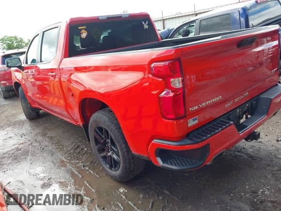2023 Chevrolet Silverado 1500 RST with VIN 2GCUDEED8P1104118, listed as a IAAI auction lot 42217447 with 39,781 mi miles and . Bid and sale history available at DreamBid. Image 3.