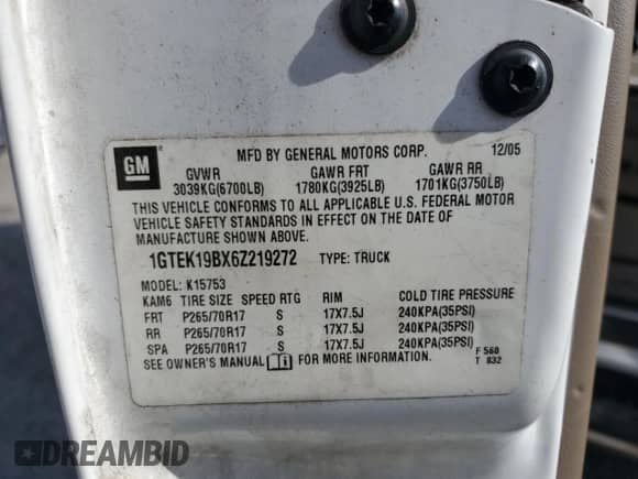 2006 GMC Sierra 1500 SLE1 with VIN 1GTEK19BX6Z219272, listed as a Copart auction lot 57307775 with 217,510 mi miles and Salvage title. Bid and sale history available at DreamBid. Image 12.