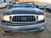 2001 Toyota Tacoma with VIN 5TEPM62NX1Z782677, listed as a Copart auction lot 87704115 with 317,487 mi miles and Salvage title. Bid and sale history available at DreamBid. Image 5.